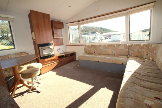 2011-willerby-rio-lounge-area