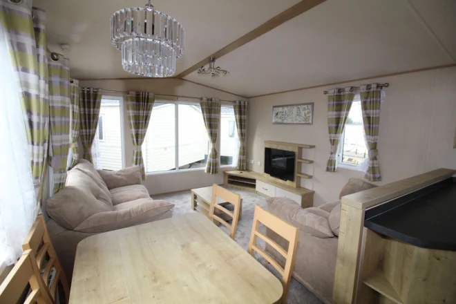 2015-abi-alderley- front-end-view