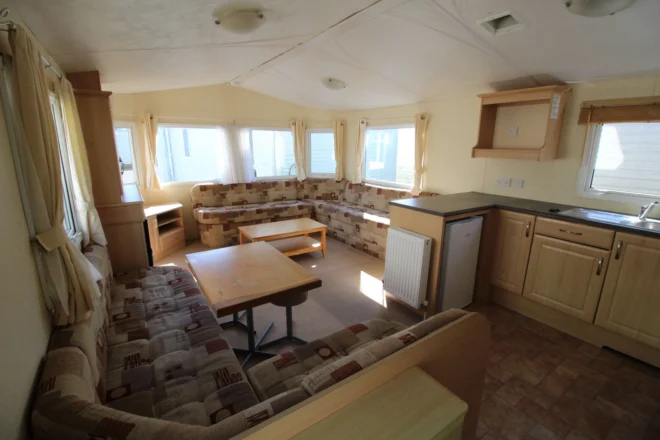 2010-delta-darwin-living-area