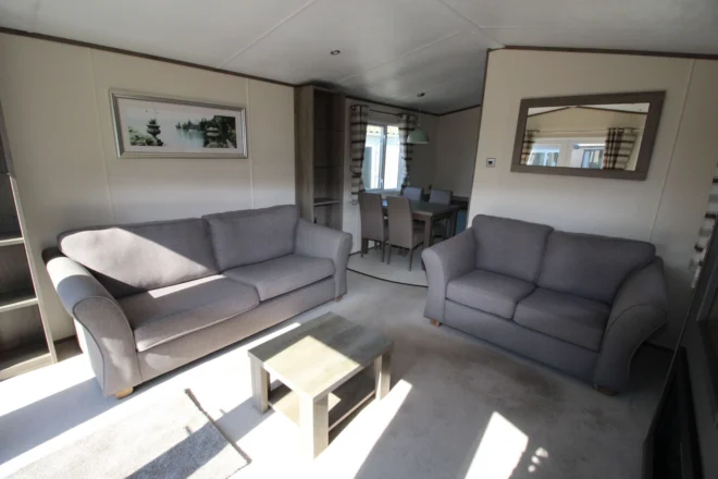 2018-carnaby-hainsworth-living-area