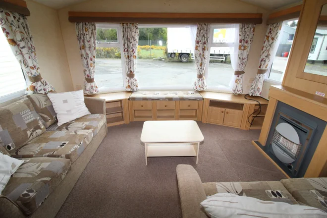 2009-willerby-salisbury-front-end