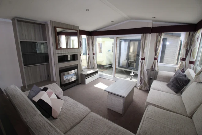 2015-swift-moselle-living-area