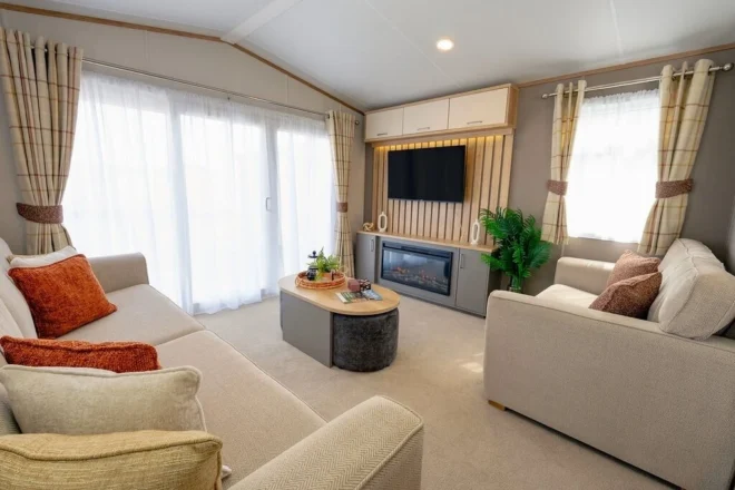 2027-carnaby-oakdale-outlook-lounge