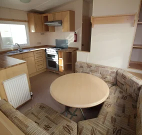 2006-cosalt-torino-dining-area