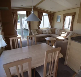 2010-abi-focus-dining-area