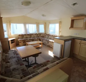 2010-delta-darwin-living-area