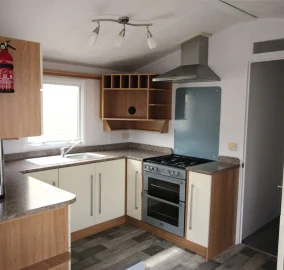 2011-willerby-legacy-kitchen