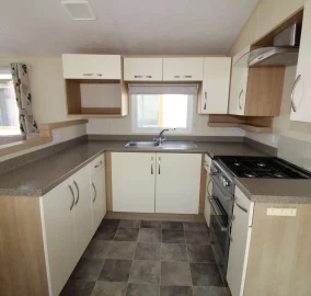 2013--willerby-avonmore-kitchen