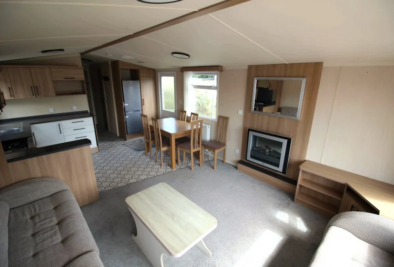 2014-swift-loire-lounge