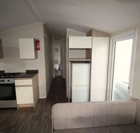 2015-willerby-mistral-kitchen