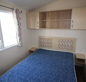 2015-willerby-rio-gold-main-bedroom