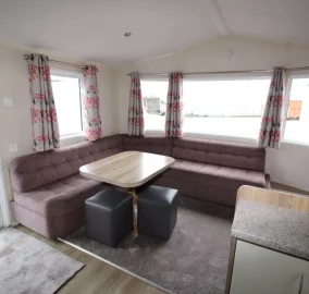 2016 Willerby Rio Gold - dining