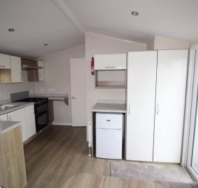 2016 Willerby Rio Gold -kitchen(2)