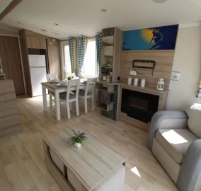 2016-swift-surf-shack-living-room