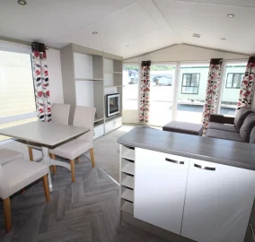 2017-atlas-chorus-living-area
