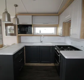 2021-Swift-Bordeaux-kitchen