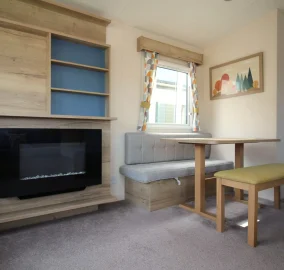 2021-abi-coworth- dining-area