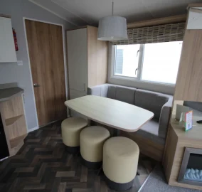 2021-willerby-castleton-dining