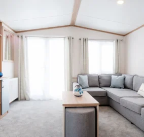 2026-regal-henley-lounge