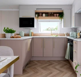 Burgundy_Kitchen-1