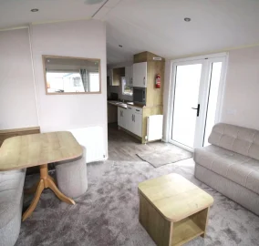 Willerby Richmond wheelchair accessible dining area