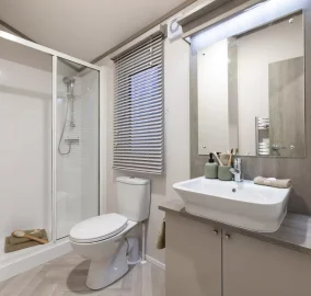 regal ensuite 66505f4fe35d1