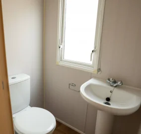 salsa bathroom.2