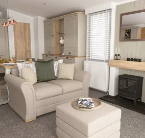 vendee lodge lounge 664f4aaa0a501